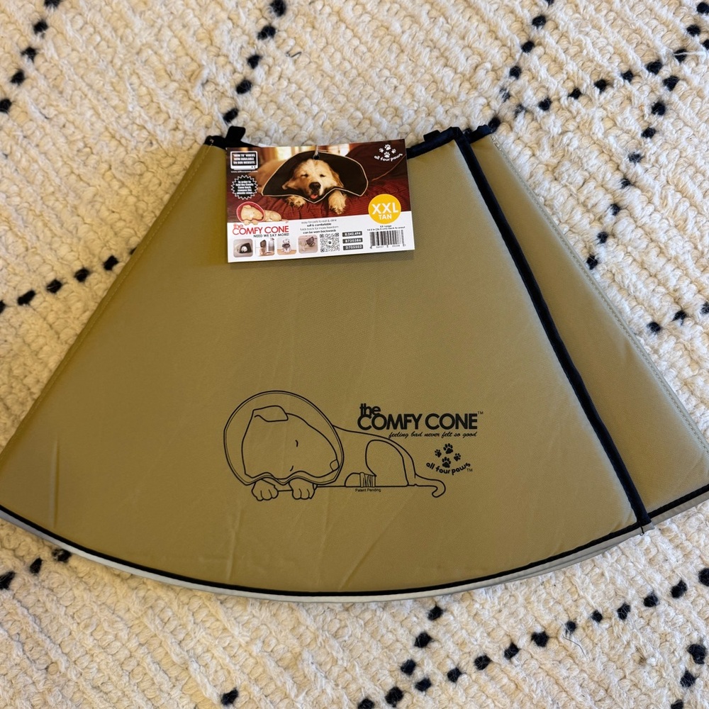 Comfy Cone Pet Recovery Collar XXL tan